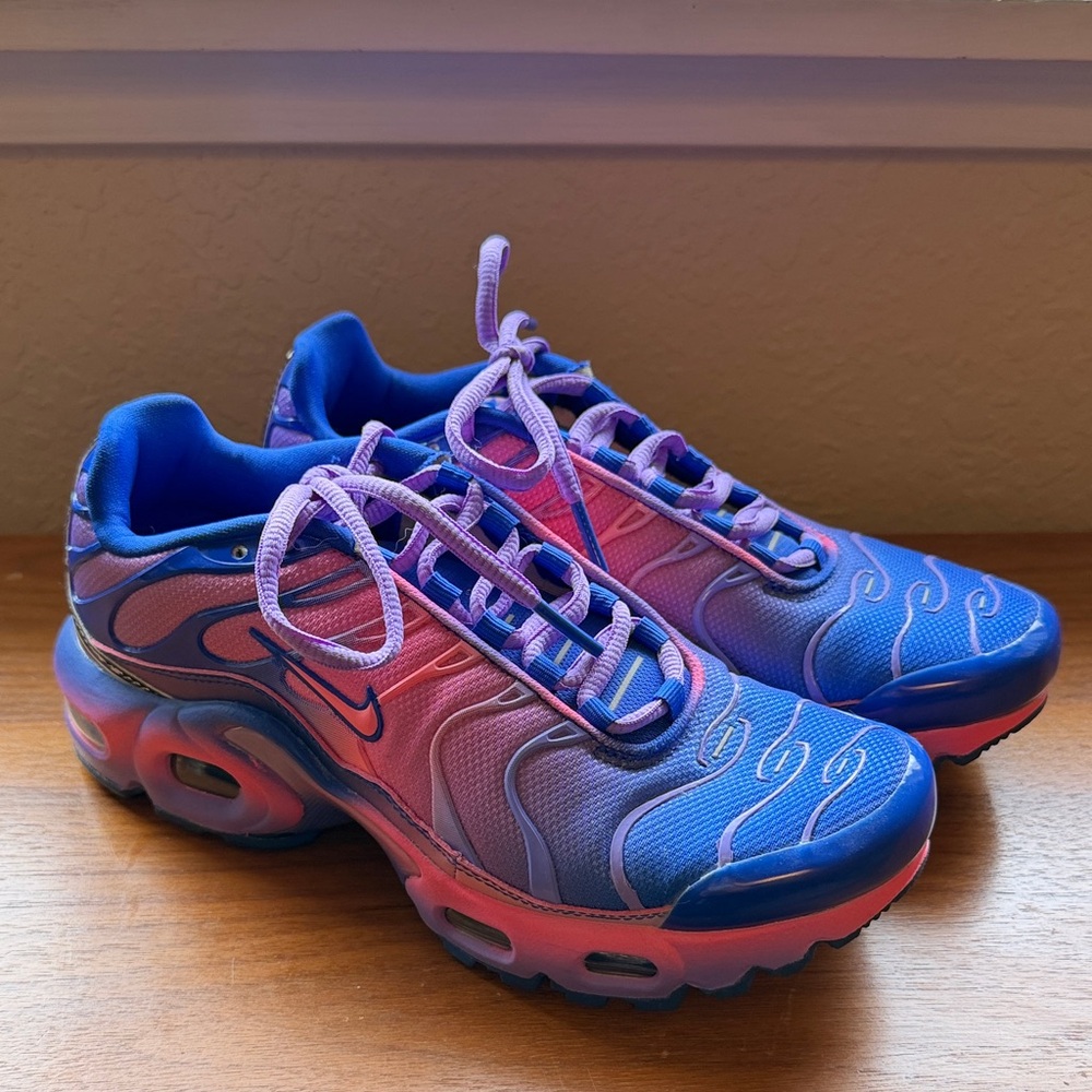 Nike Gradient Blue and Pink Air Max Plus Sneakers